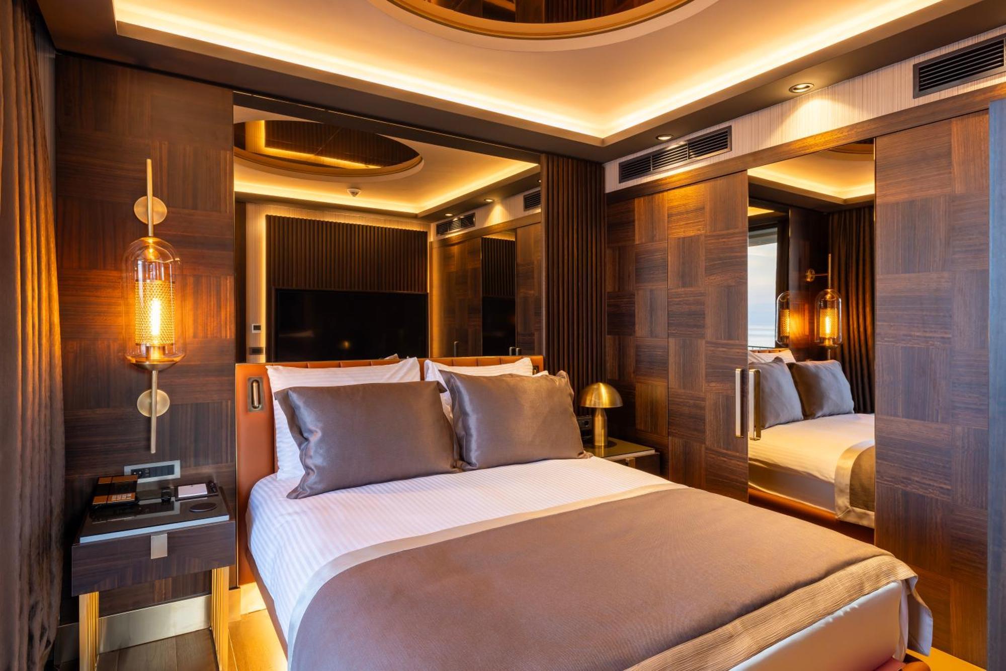 Merit Starlit Hotel & Residences Budva Ngoại thất bức ảnh
