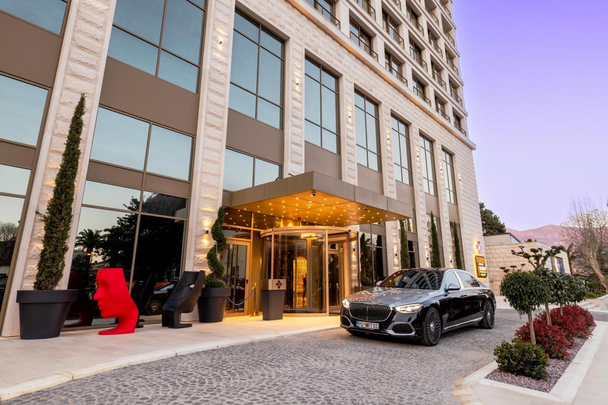 Merit Starlit Hotel & Residences Budva Ngoại thất bức ảnh