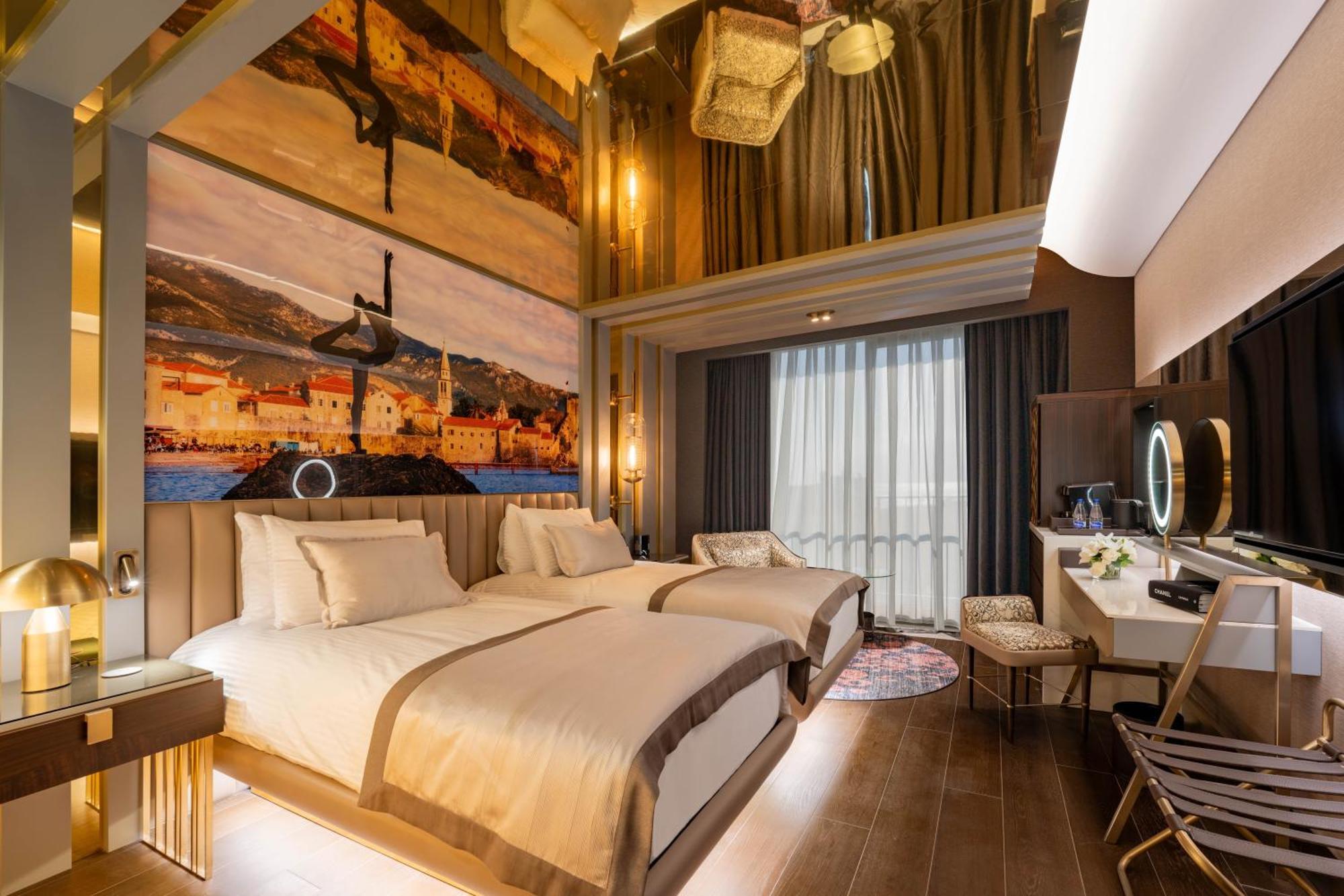 Merit Starlit Hotel & Residences Budva Ngoại thất bức ảnh