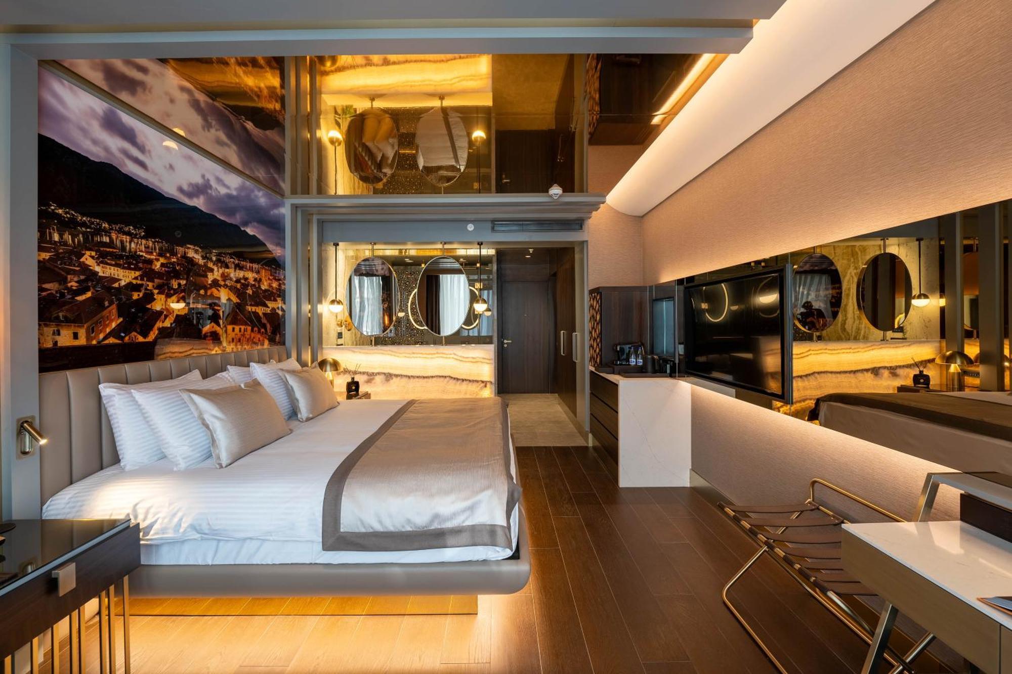 Merit Starlit Hotel & Residences Budva Ngoại thất bức ảnh