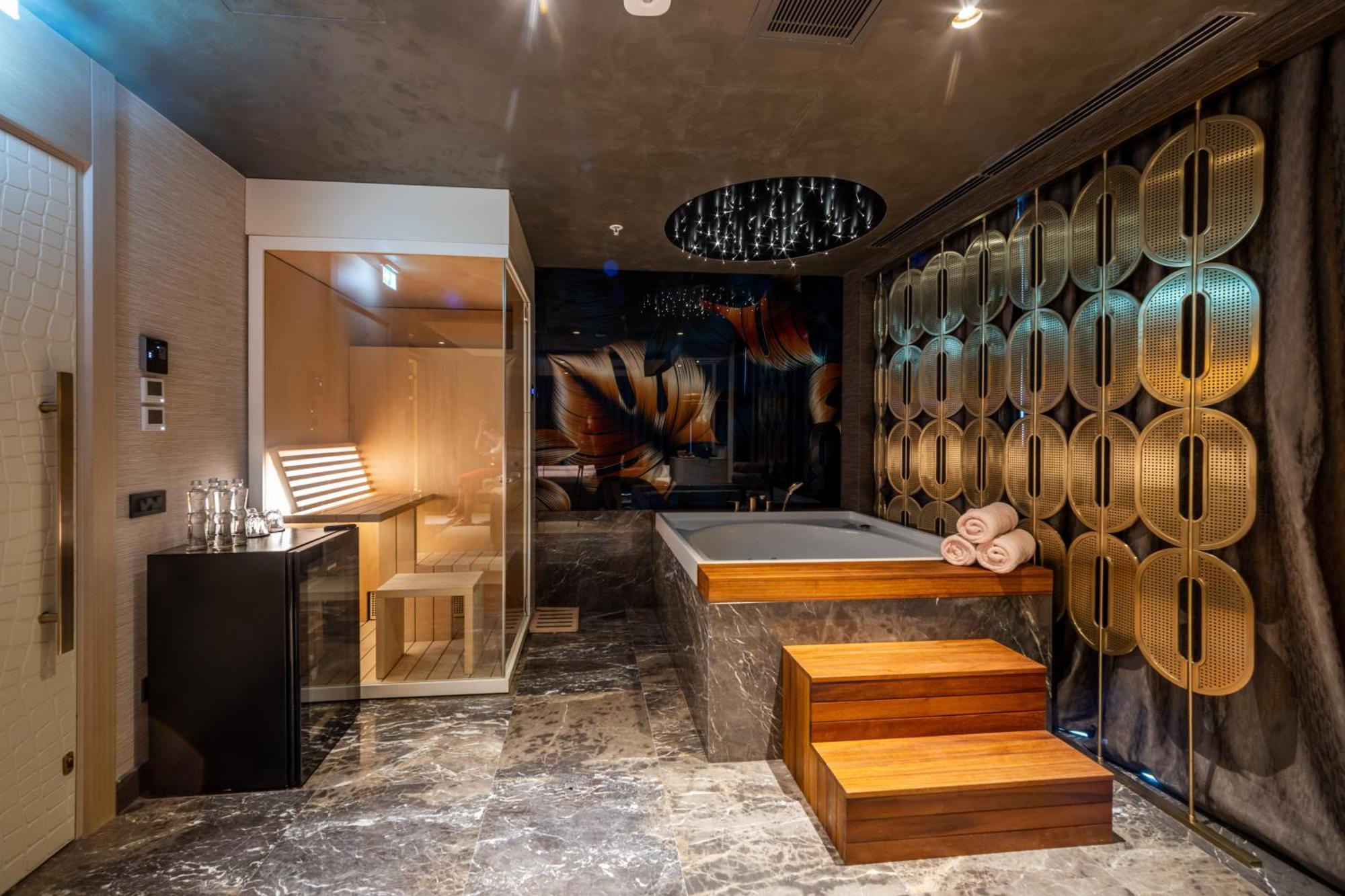 Merit Starlit Hotel & Residences Budva Ngoại thất bức ảnh